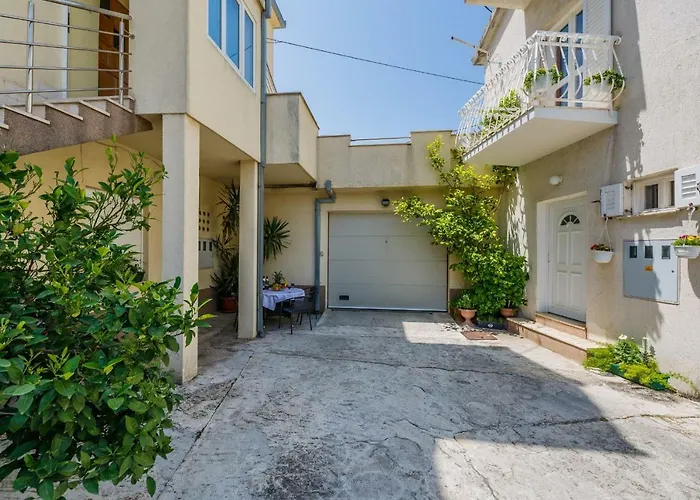 Apartment Sea Star Kastela