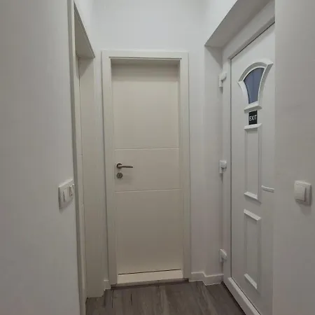 Sea Star Apartment *